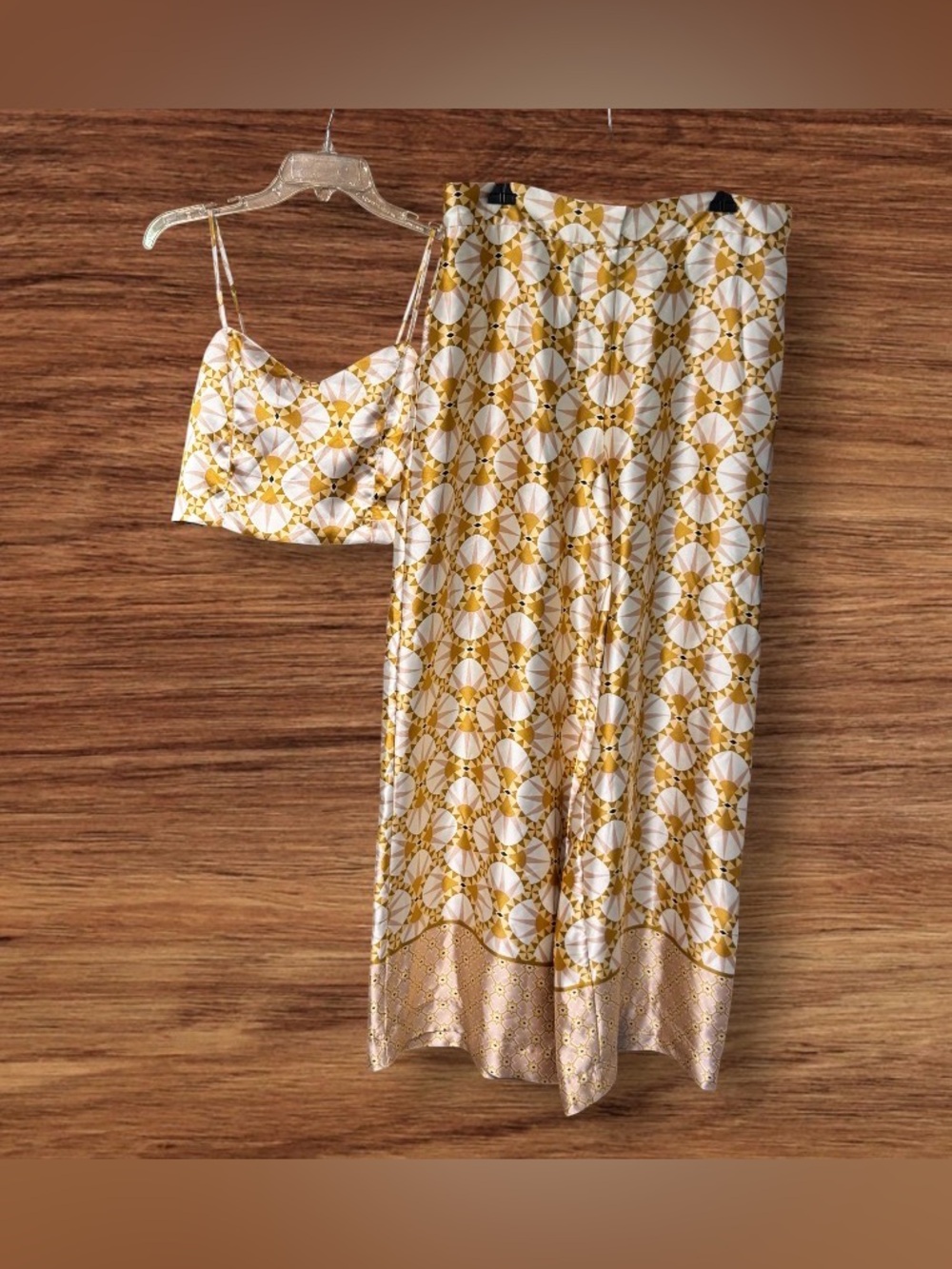 NWT House of Harlow Art Deco Print Cropped Top & Wide Leg Palazzo Pants Satin